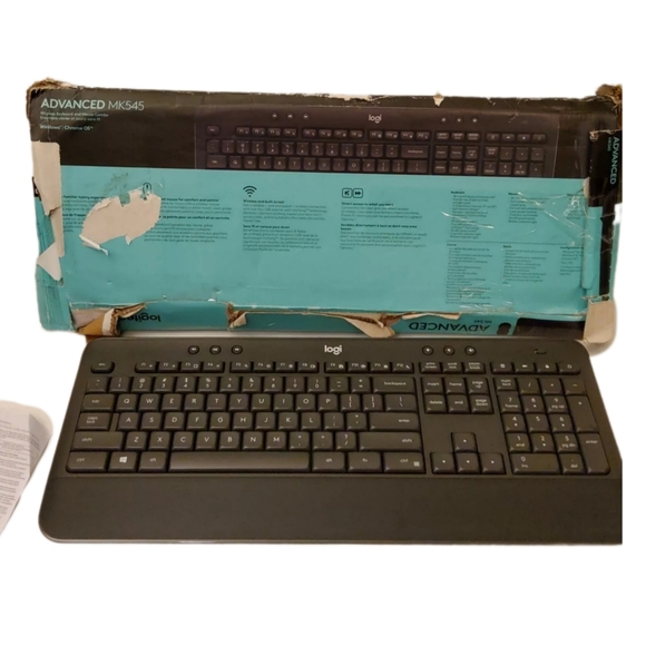 Advanced Wireless Keyboard - Picture 2 of 16